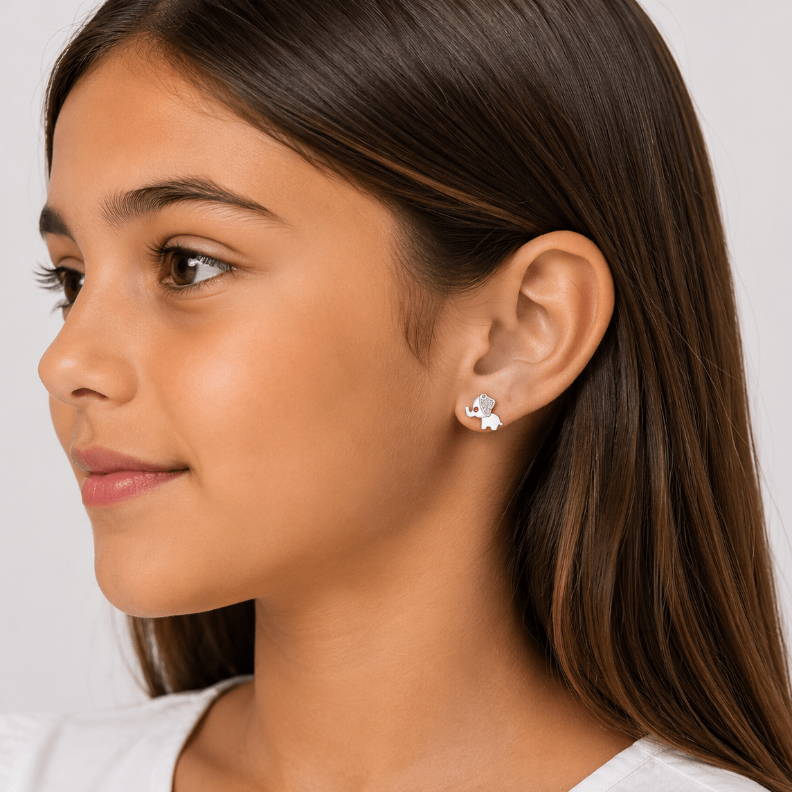 925 Sterling Silver Elephant Stud Earrings - NAFALUXE