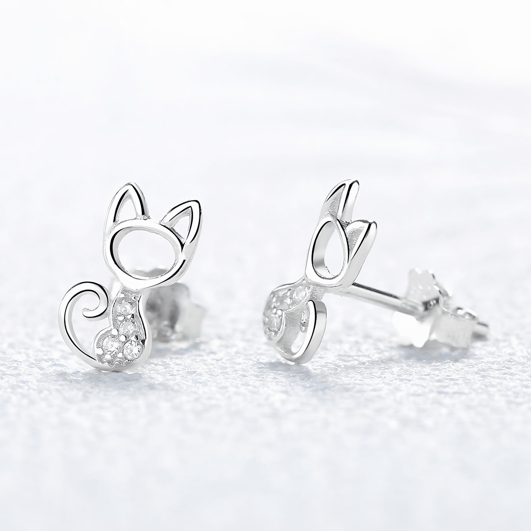 Cat Jewelry Set – Minimalist Necklace and Earrings with Pavé Zircon Tail Design - NAFALUXE