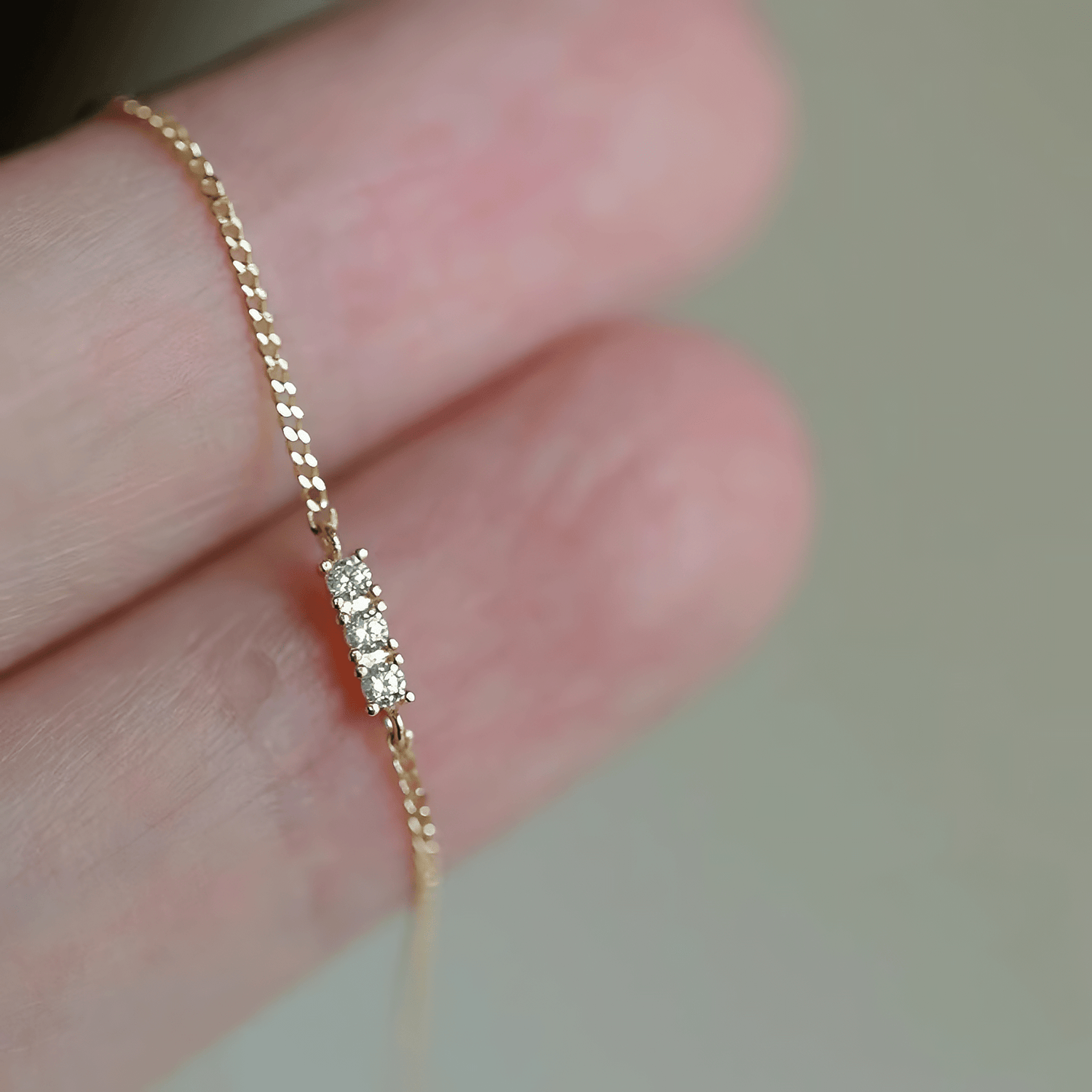 Dainty Gold Plated Bracelet with Three Zircon Stones - NAFALUXE