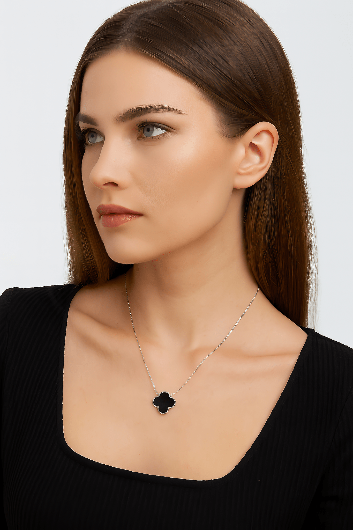 Elegant Black Clover Charm Necklace - NAFALUXE
