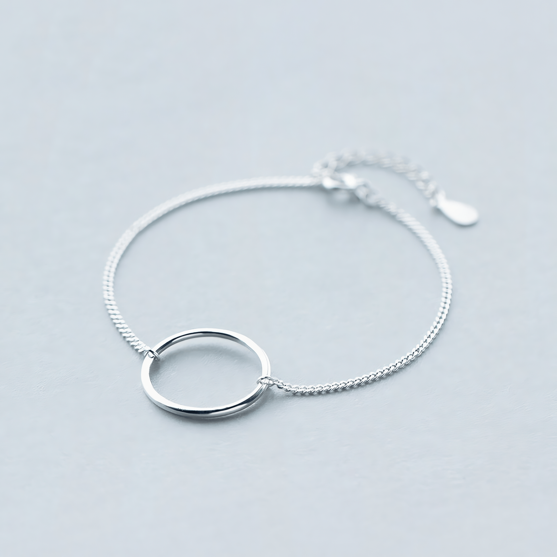 Elegant Open Ring Bracelet – 925 Silver - NAFALUXE