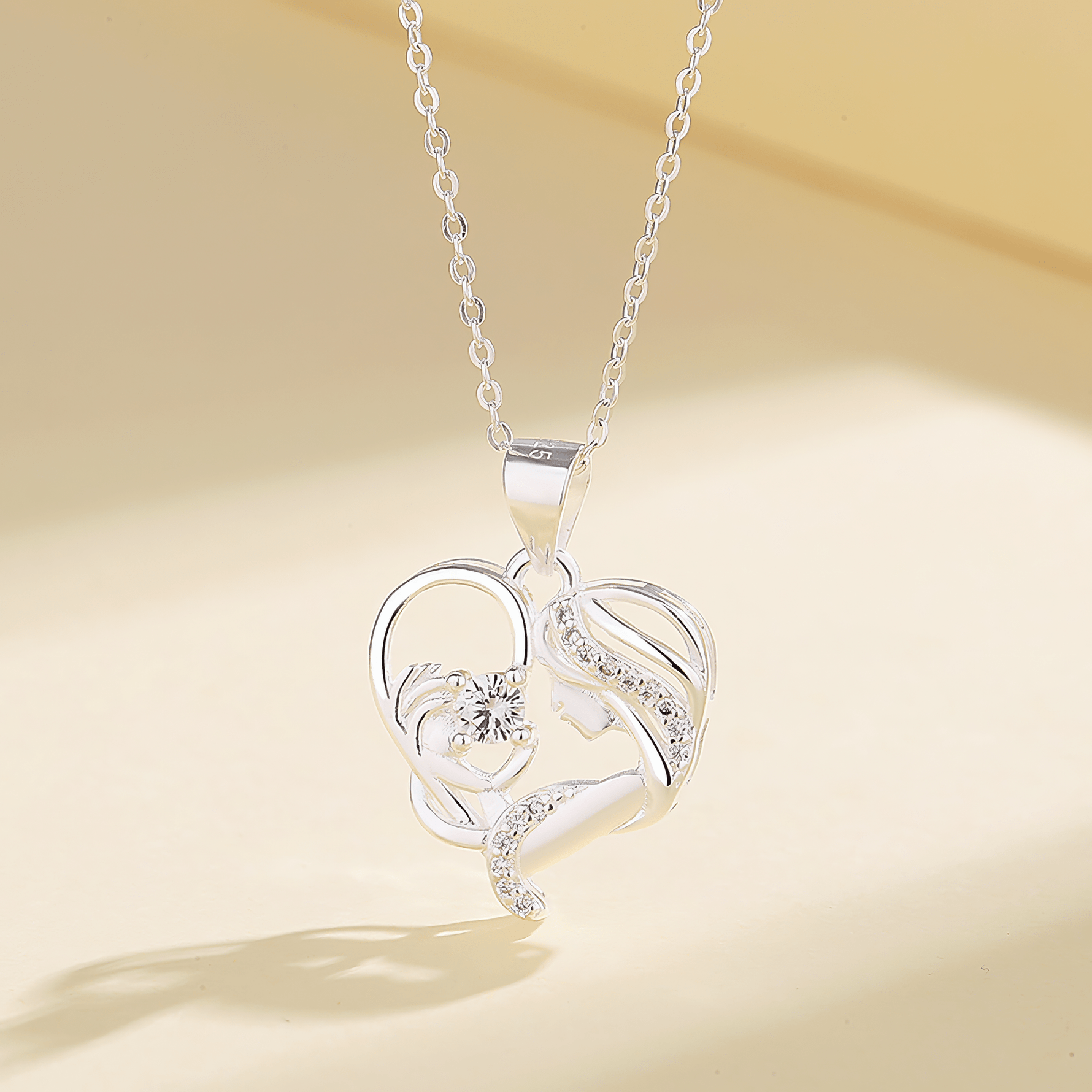 Forever Embrace Necklace - NAFALUXE