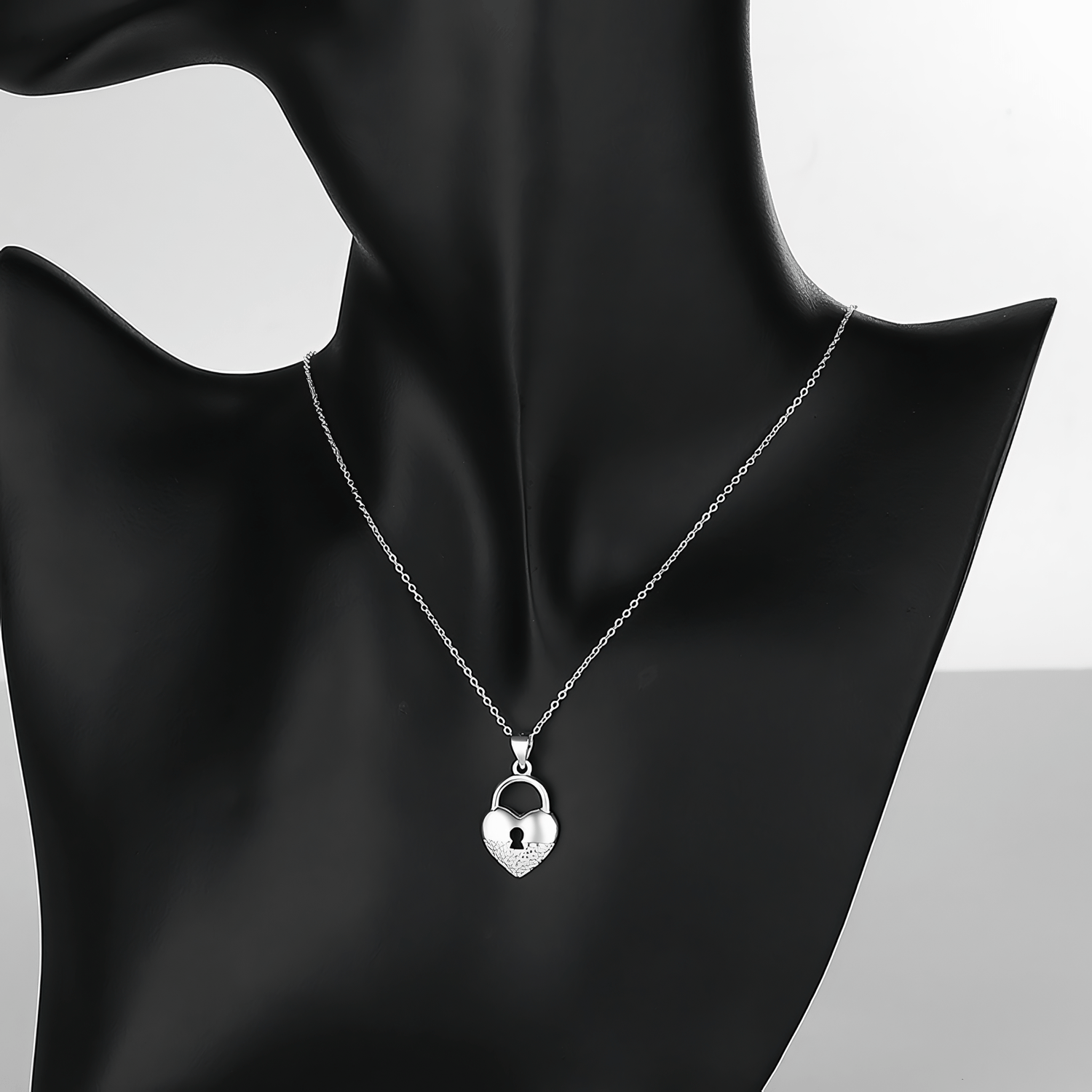 Heart Lock Pendant Necklace – 925 Sterling Silver - NAFALUXE