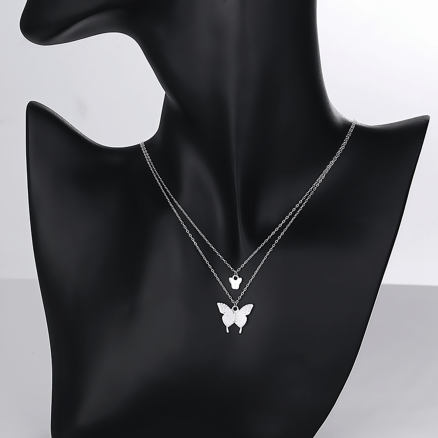 Luna Butterfly Necklace - NAFALUXE