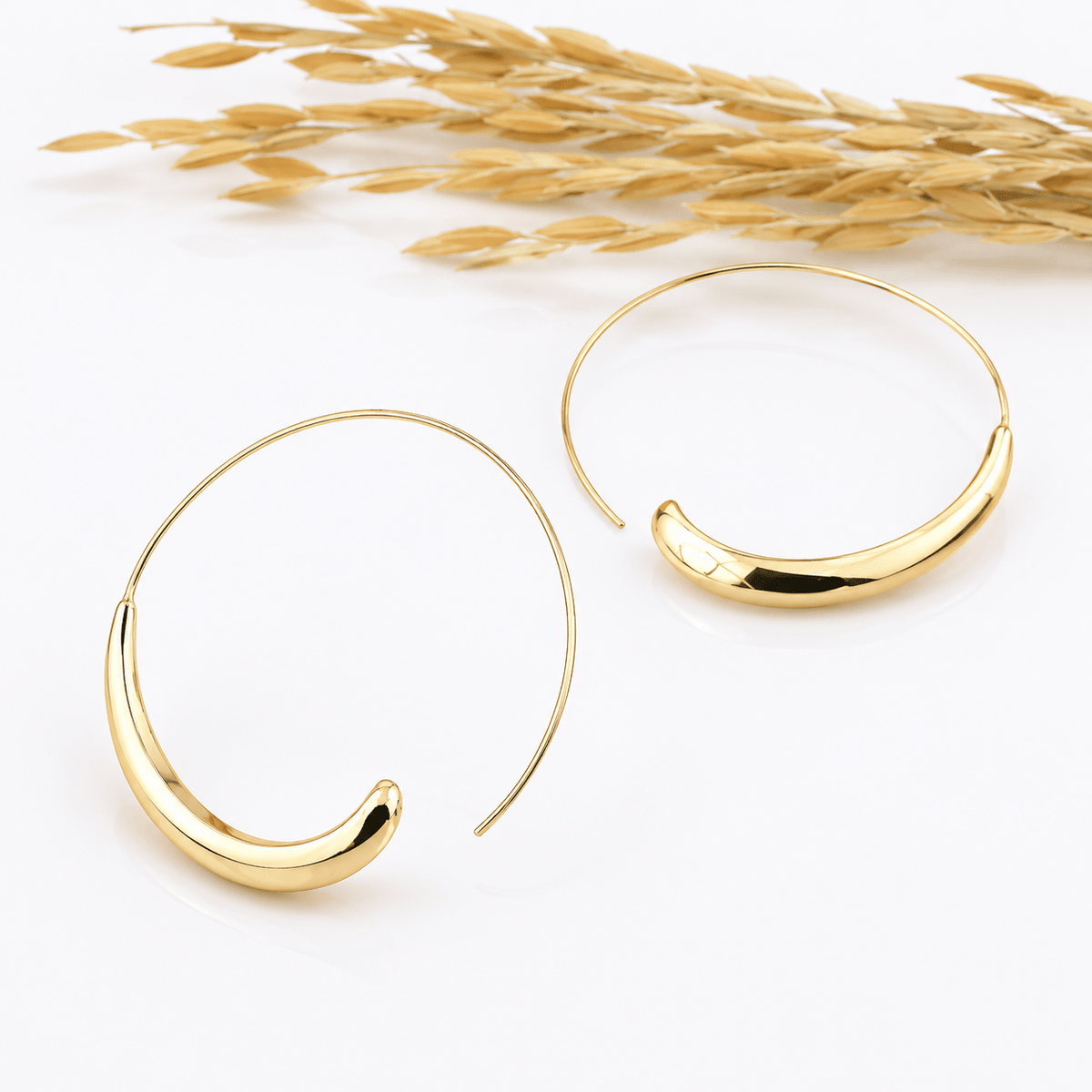 Modern Loop Earrings - NAFALUXE