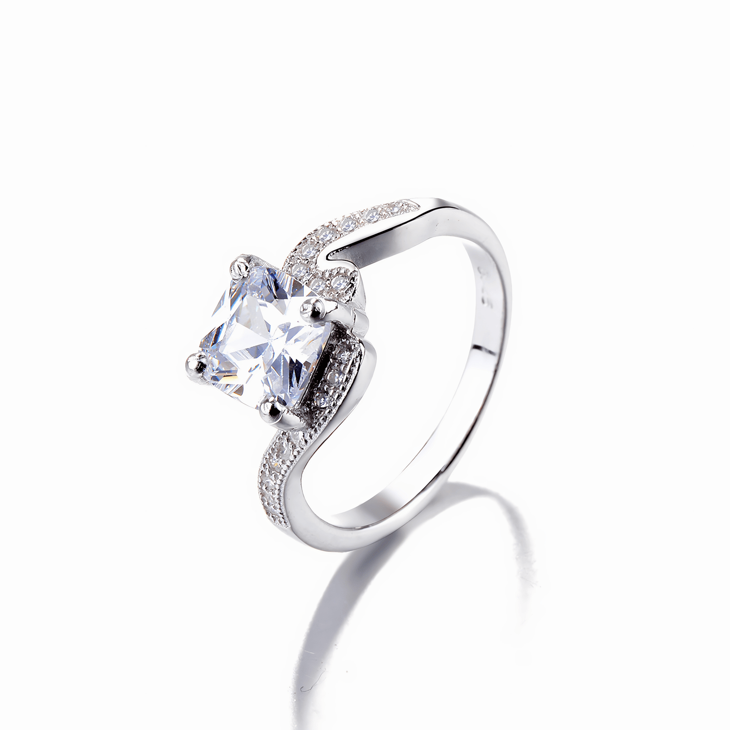 Modern Princess Ring in Sterling Silver with Pavé Twist Band - NAFALUXE