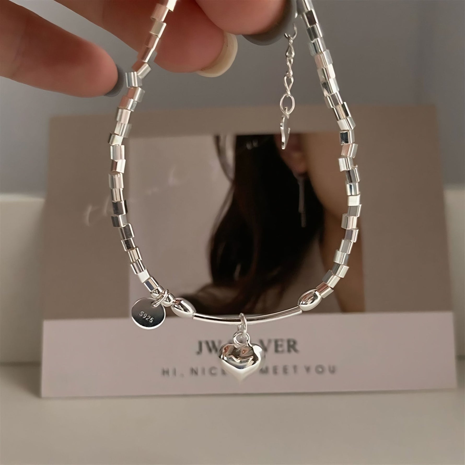 Silver Heart Charm Bracelet - NAFALUXE