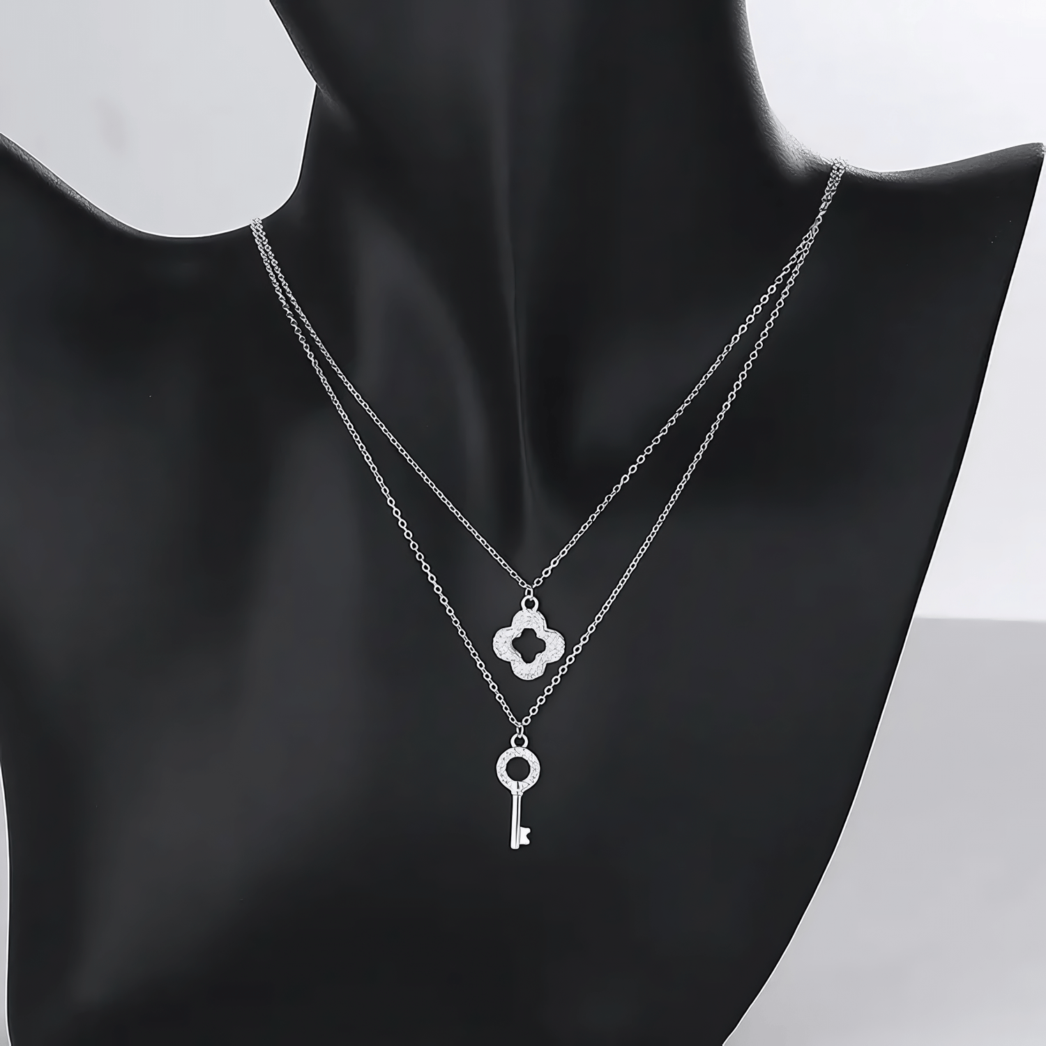 Sparkling Key & Clover Layered Necklace - NAFALUXE