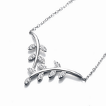 Sparkling Vine Leaf Necklace in 925 Sterling Silver - NAFALUXE