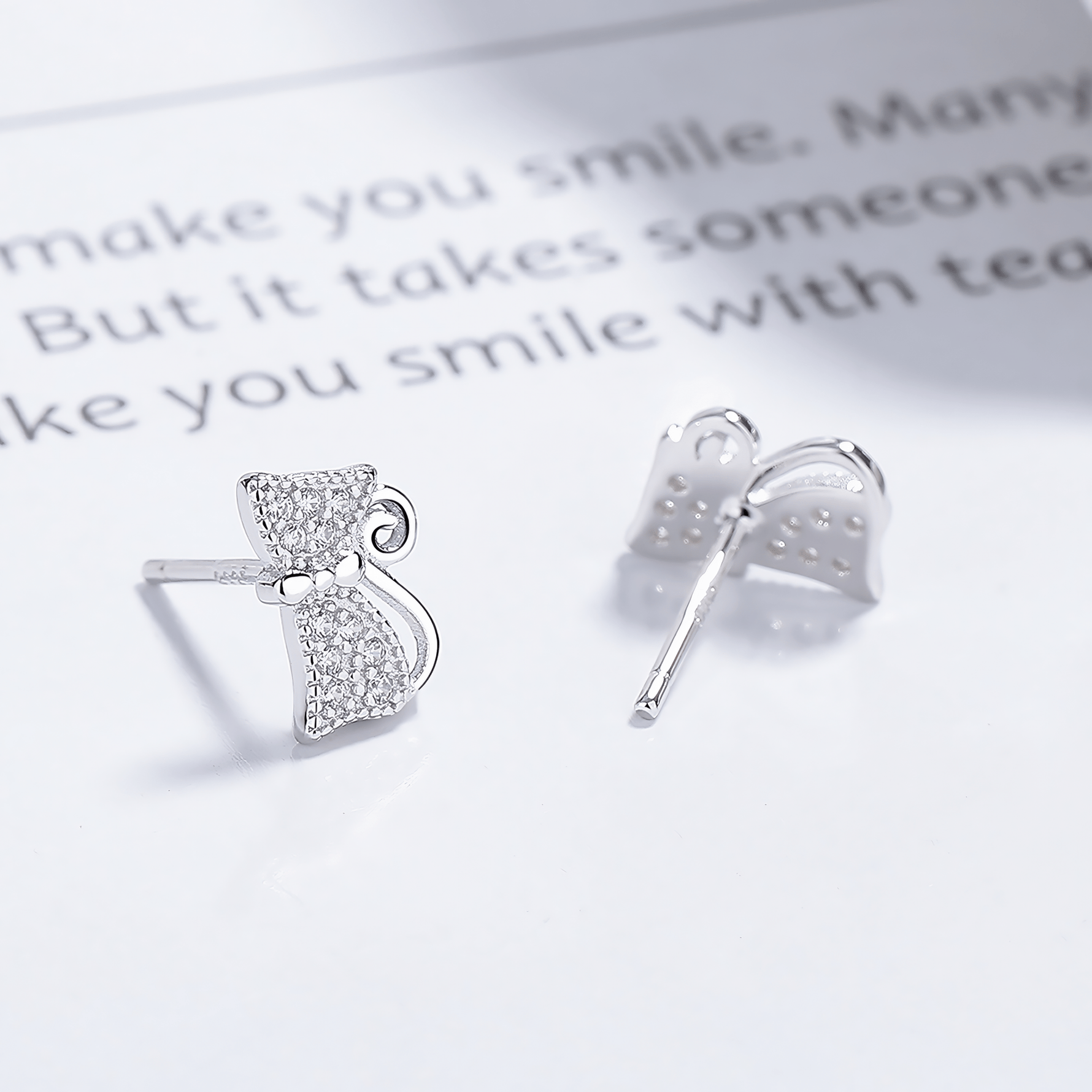 Sterling Silver Cat Studs - NAFALUXE