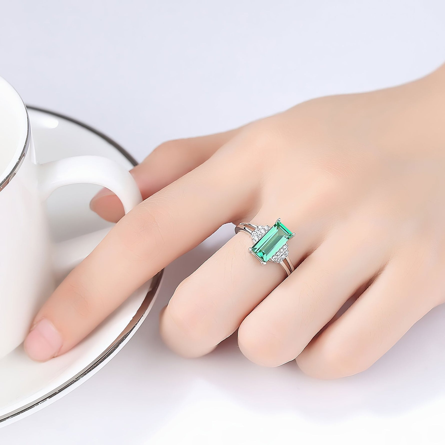 Sterling Silver Green CZ Accent Ring - NAFALUXE
