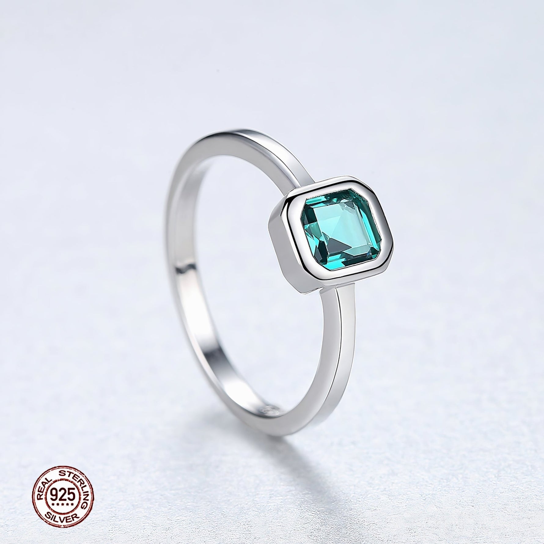 Sterling Silver Green CZ Square Ring - NAFALUXE