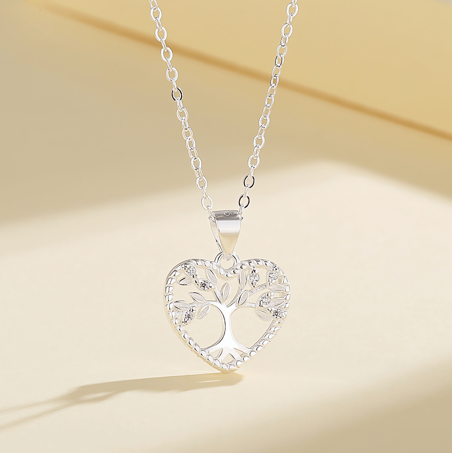 Tree of Life Heart Necklace – 925 Silver - NAFALUXE
