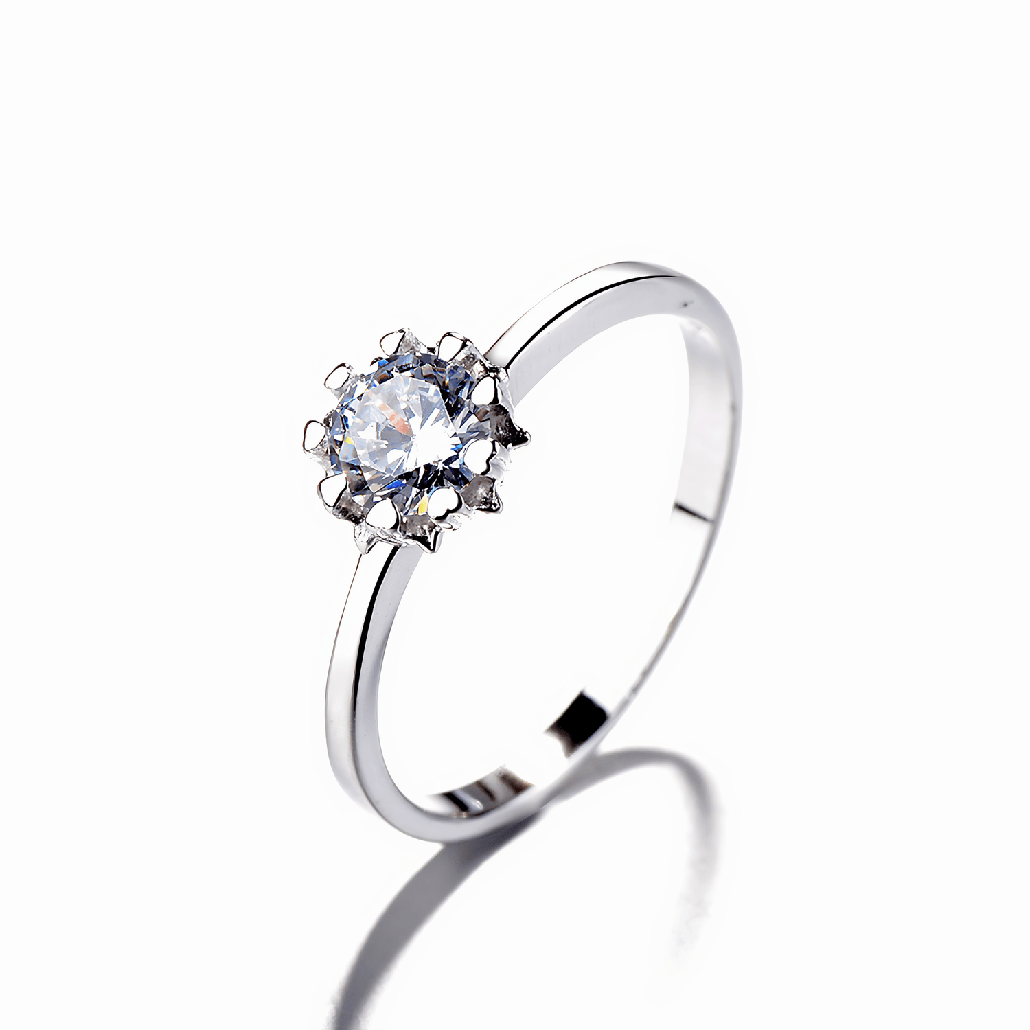Vintage Bloom Solitaire Ring in Sterling Silver - NAFALUXE
